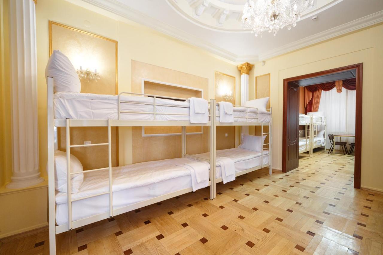 Hostel Suputnyk إلفيف المظهر الخارجي الصورة