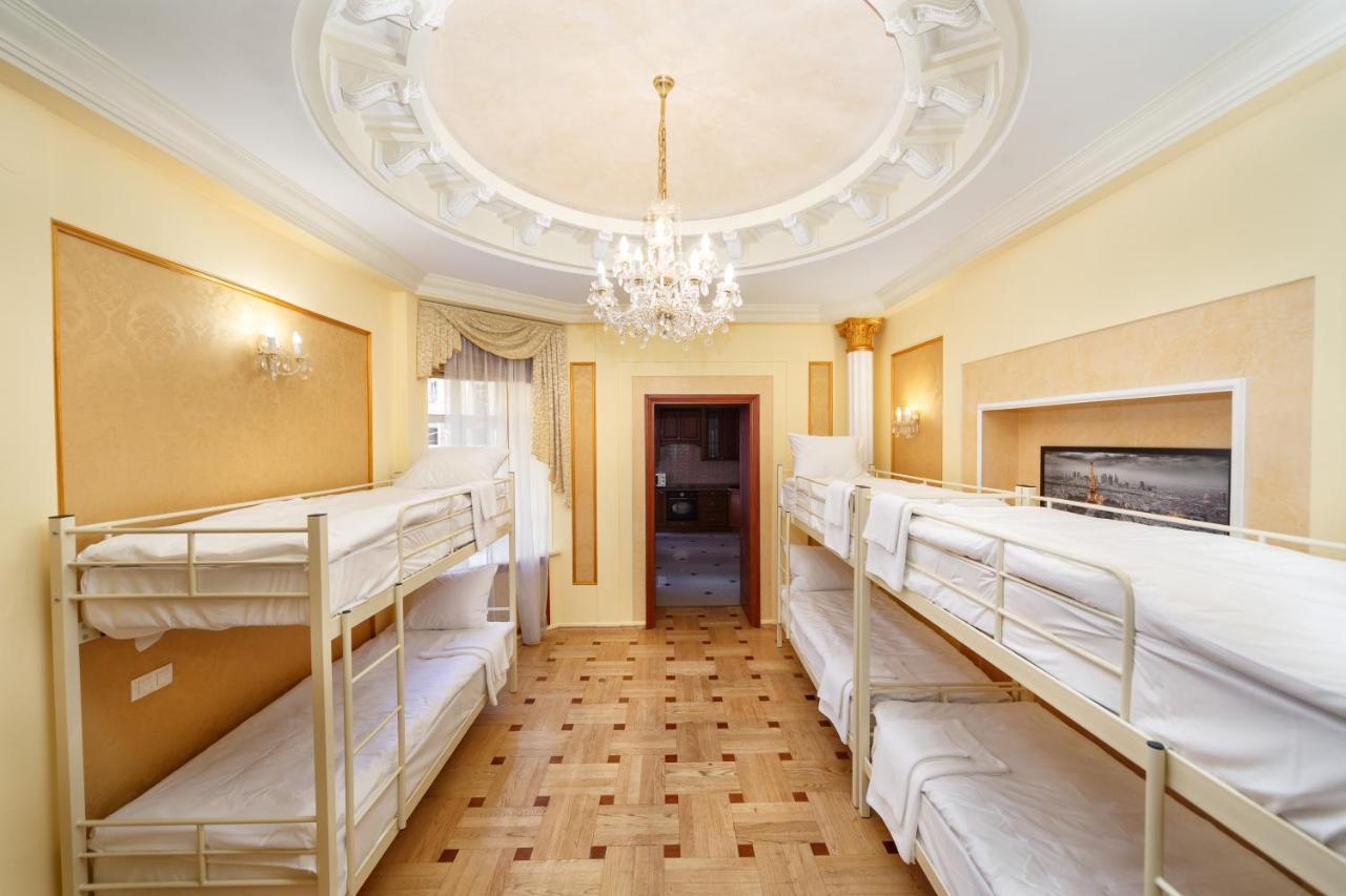 Hostel Suputnyk إلفيف المظهر الخارجي الصورة