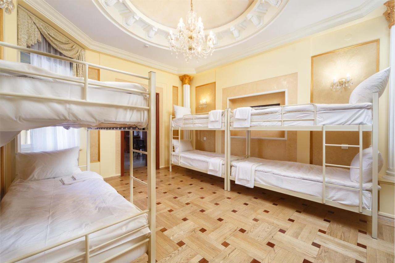 Hostel Suputnyk إلفيف المظهر الخارجي الصورة